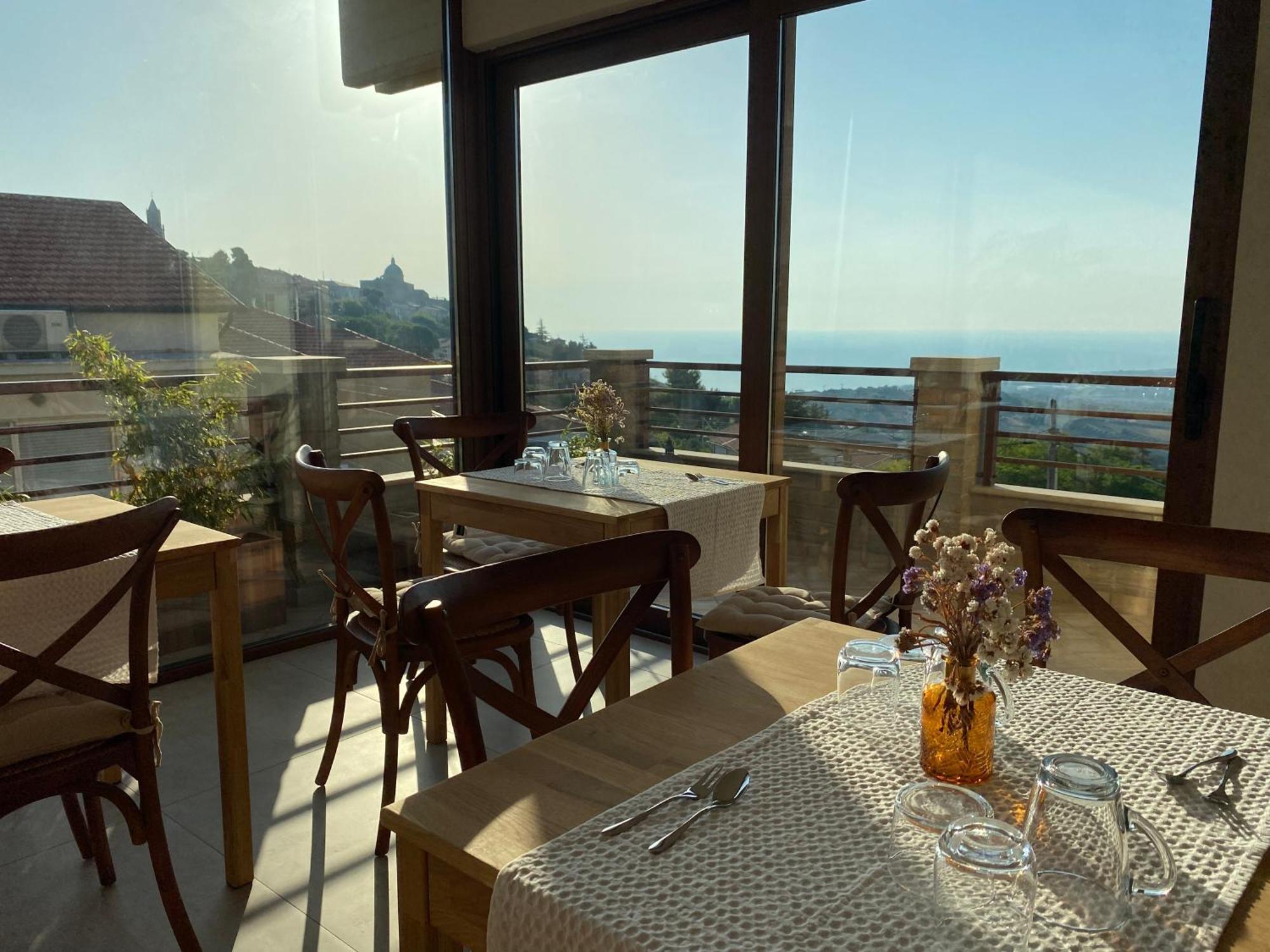 Seta Luxury Lejlighed Roseto Degli Abruzzi Eksteriør billede