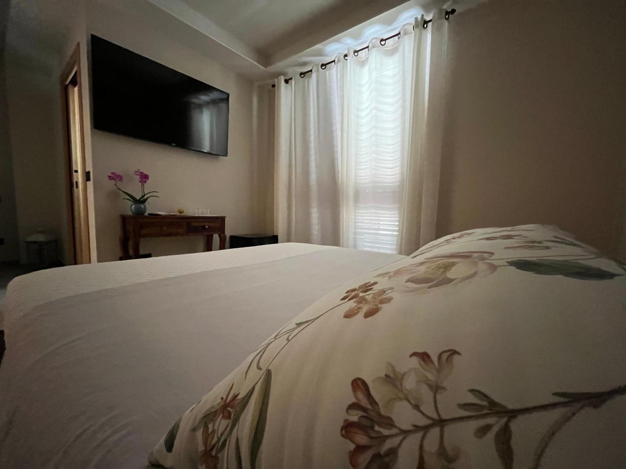 Seta Luxury Lejlighed Roseto Degli Abruzzi Eksteriør billede