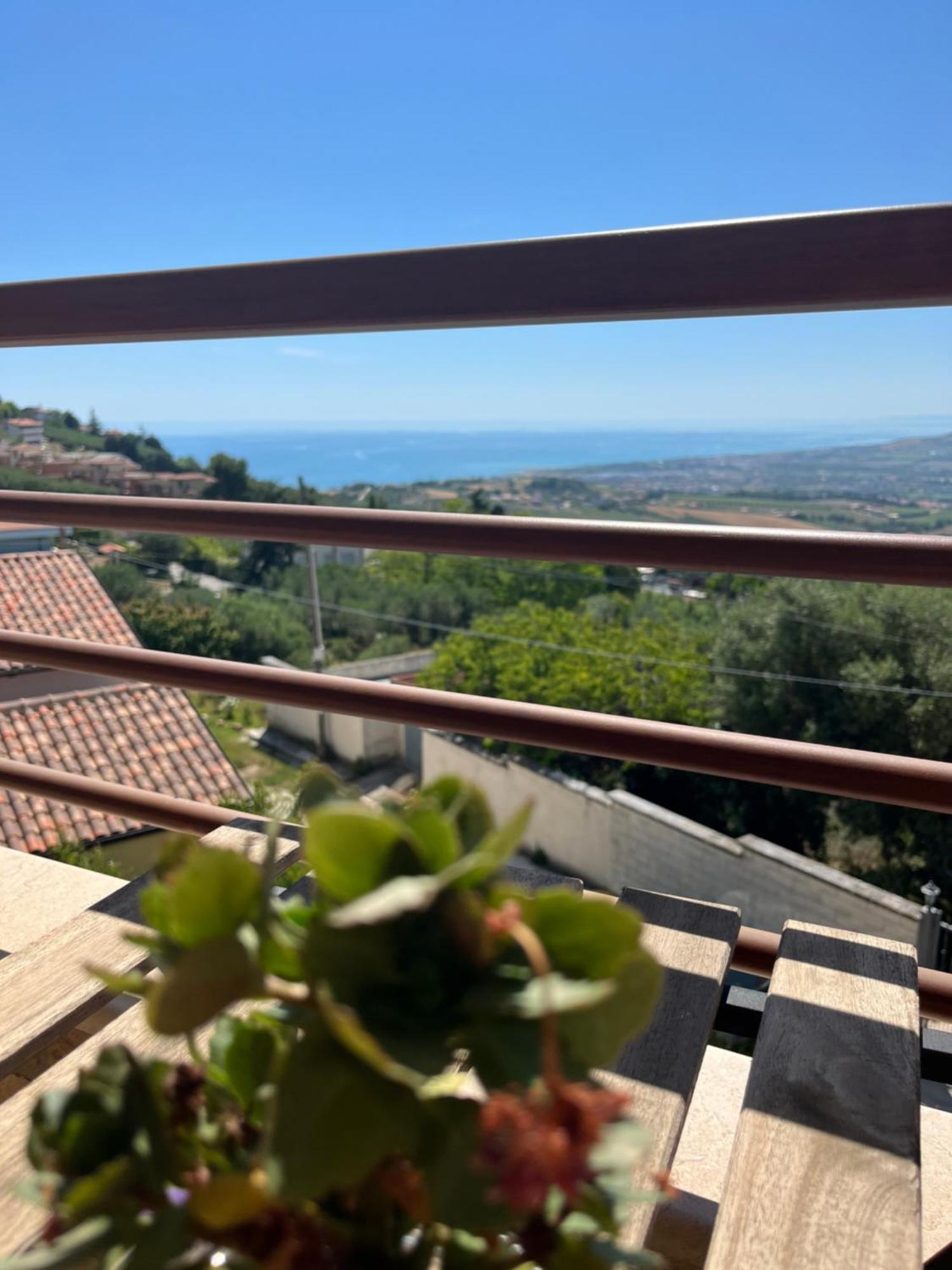 Seta Luxury Lejlighed Roseto Degli Abruzzi Eksteriør billede