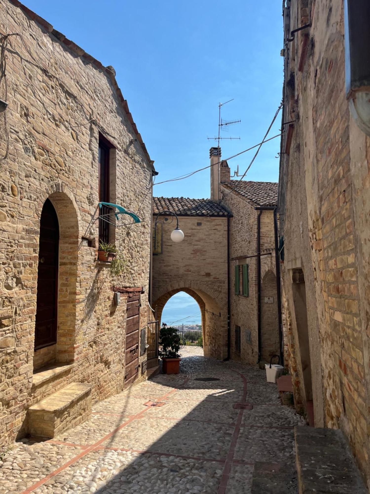 Seta Luxury Lejlighed Roseto Degli Abruzzi Eksteriør billede